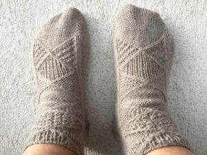 chaussettes-texturees-2doigtsdidee