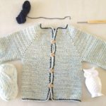 gilet-layette-crochet-2doigtsdidee