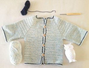 gilet-layette-crochet-2doigtsdidee