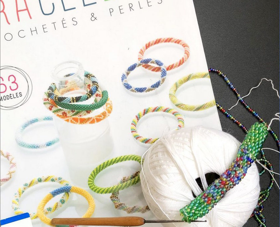 livre bracelet crochetes perlés