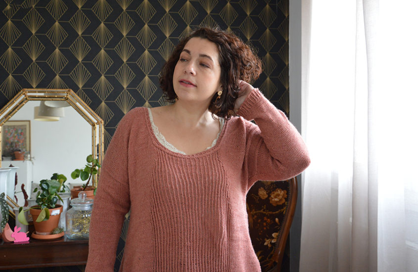 Un pull Ruaki tricoté couleur blush