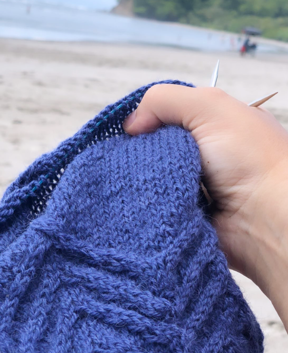 Tricot à la plage