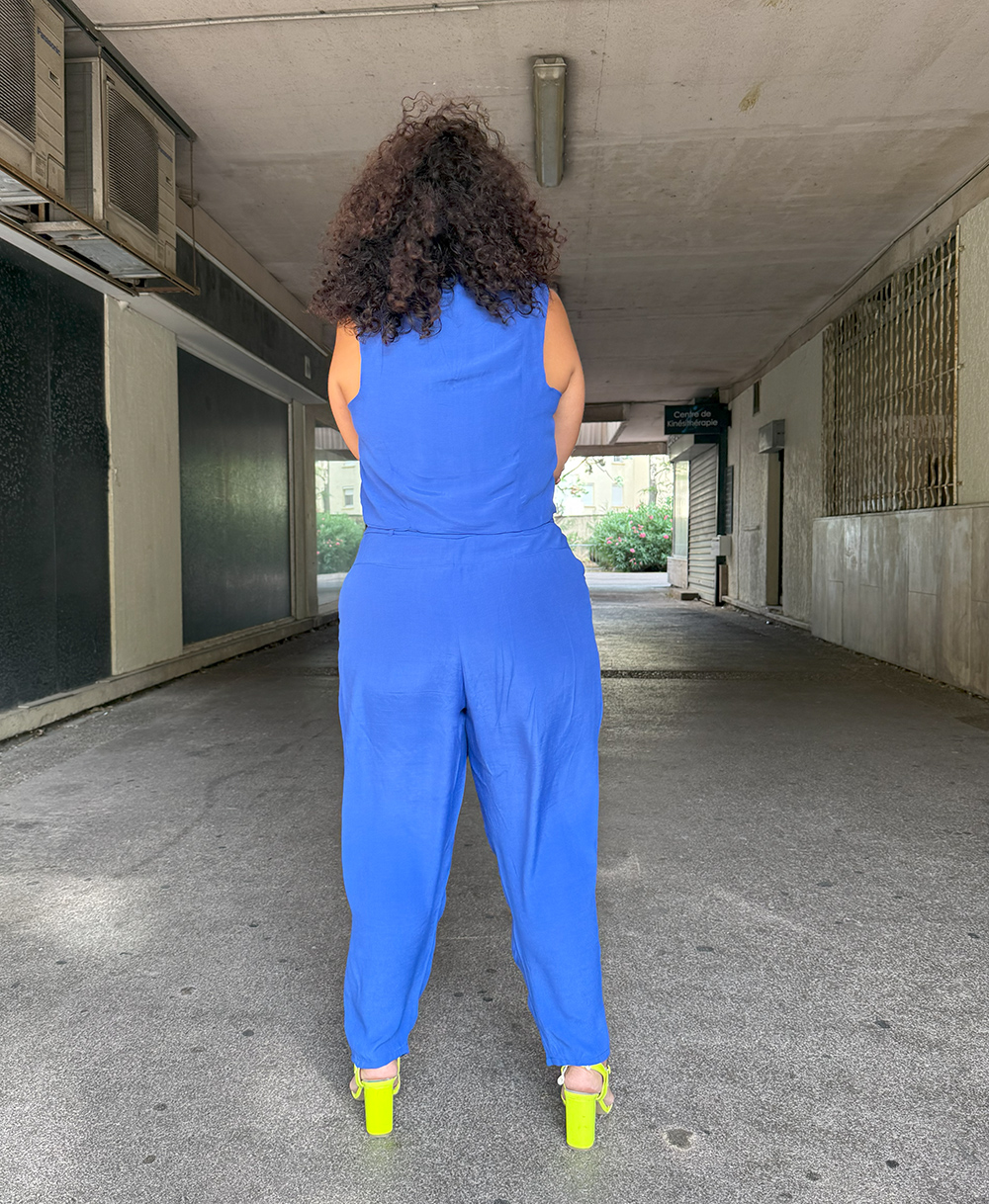 tissu-bleu-klein-couture
