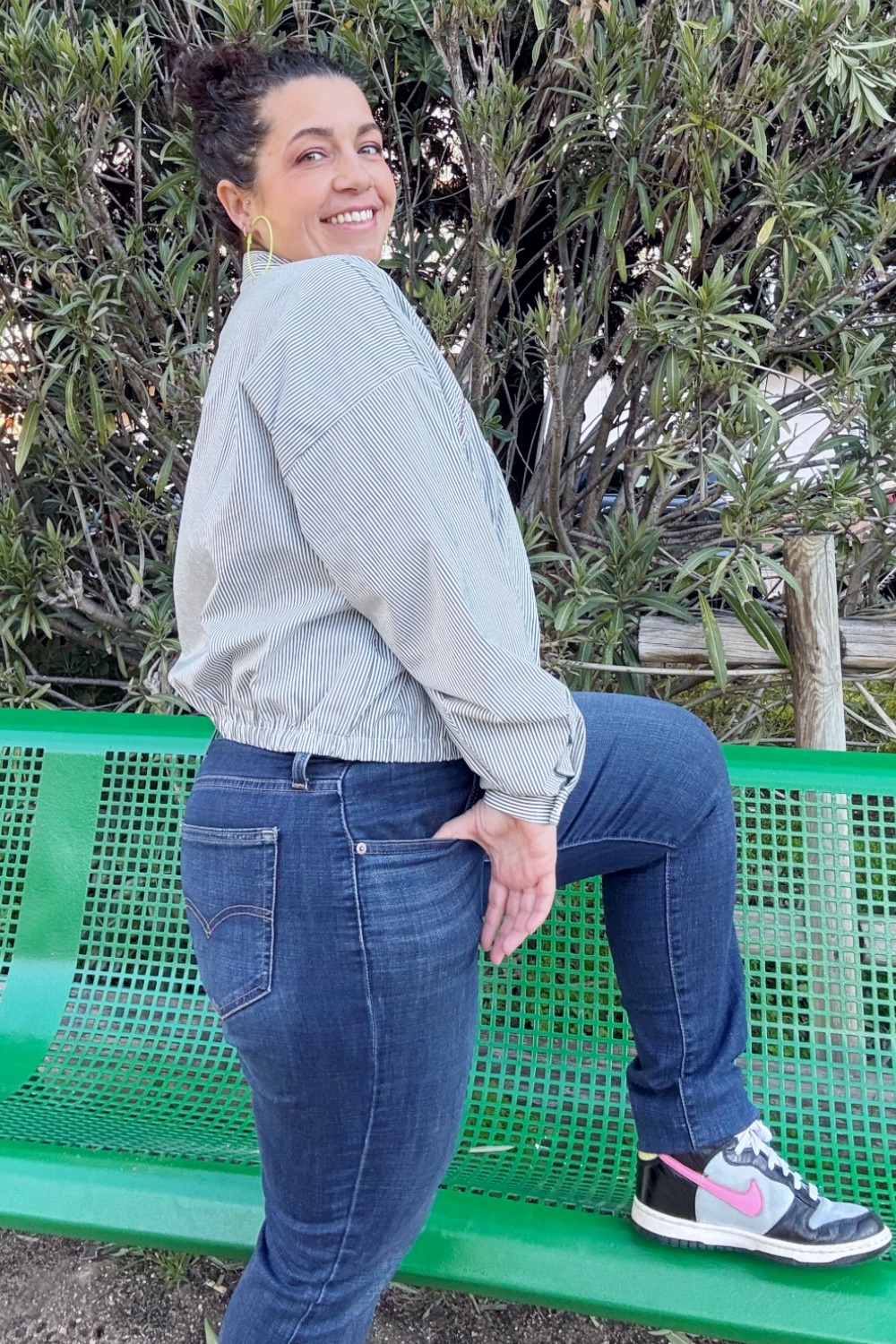 porter la chemise rayee